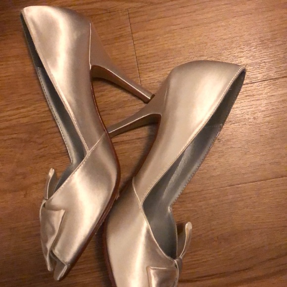 ππ°π» Dyeables β’ White Satin β’ Liv β’ 9B π°π»π - Picture 7 of 9